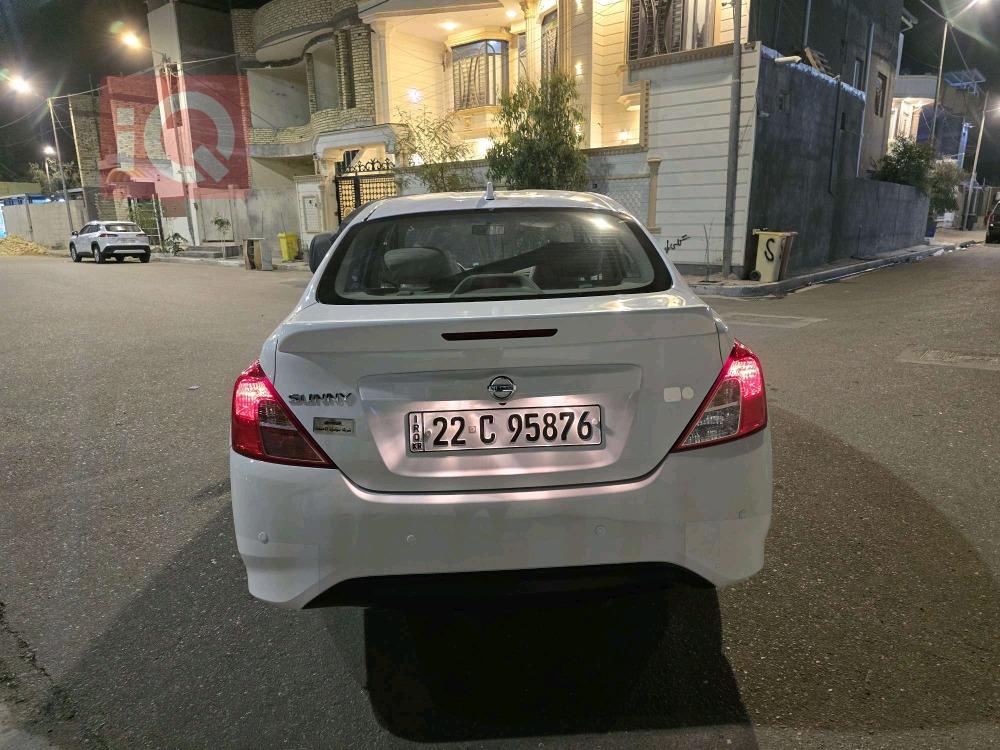 نيسان صني